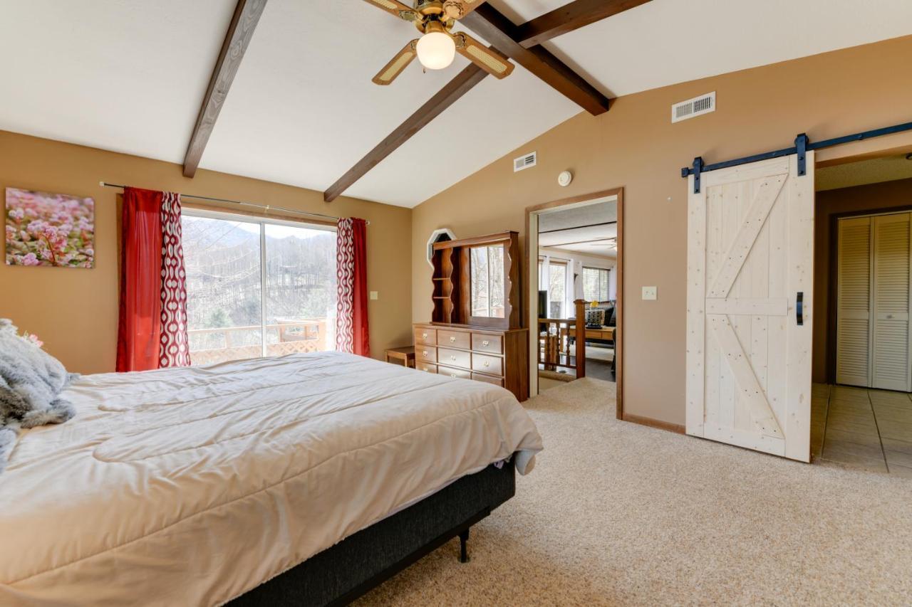 Mountain-View Maggie Valley House With Spacious Deck Екстер'єр фото